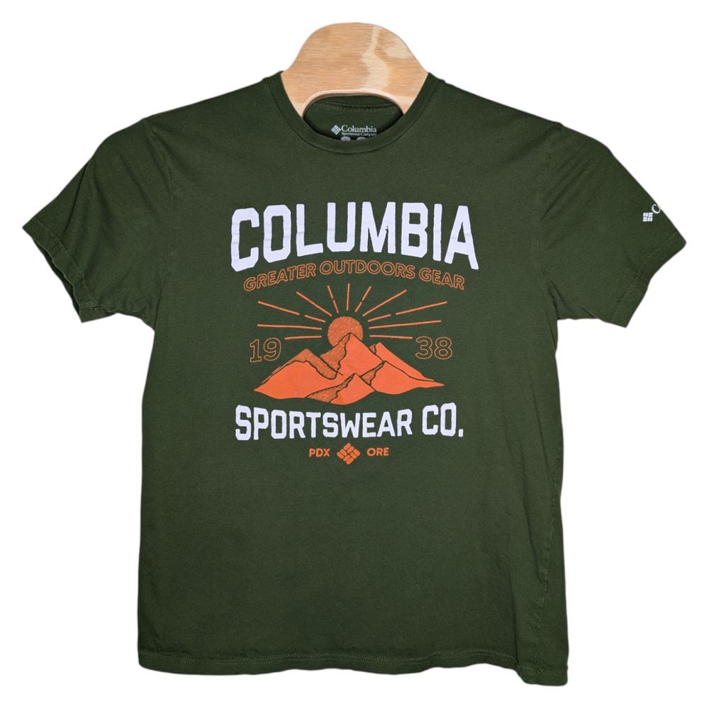 Columbia Sportswear Company T Shirt Large Green PDX ORE 1938 Outdoors Gear‎ Crew